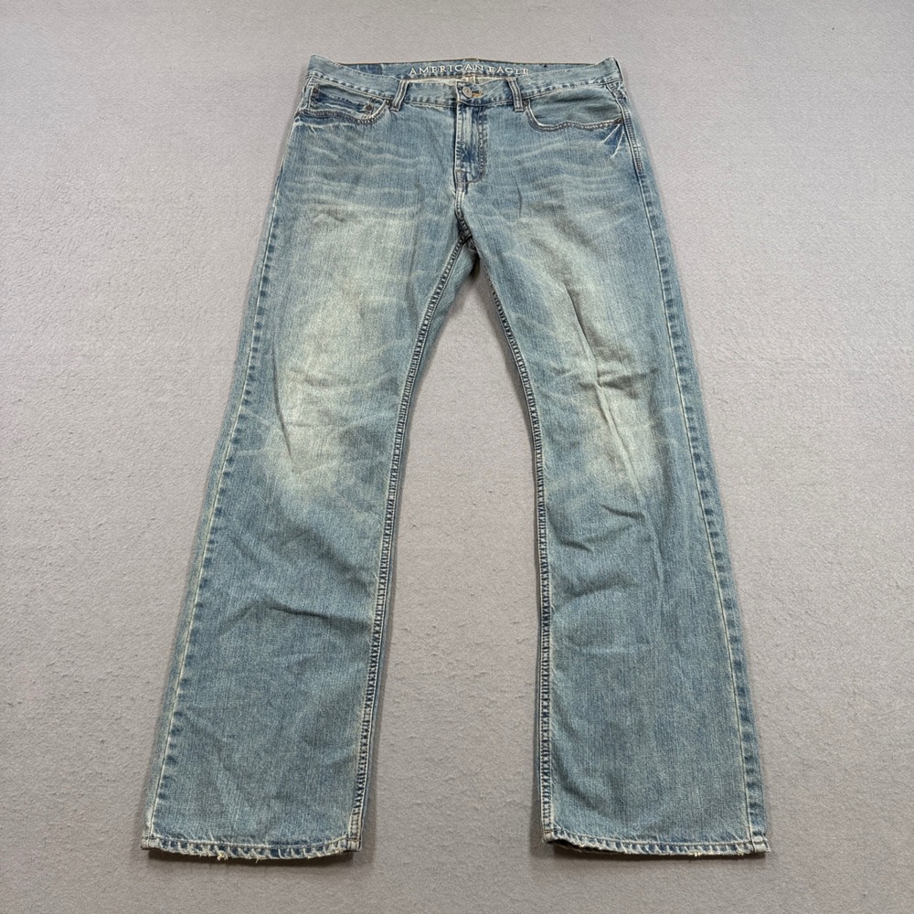 American Eagle Jeans Men's 36x34 Blue Denim Light Wash Bootcut Straight Fit Y2K